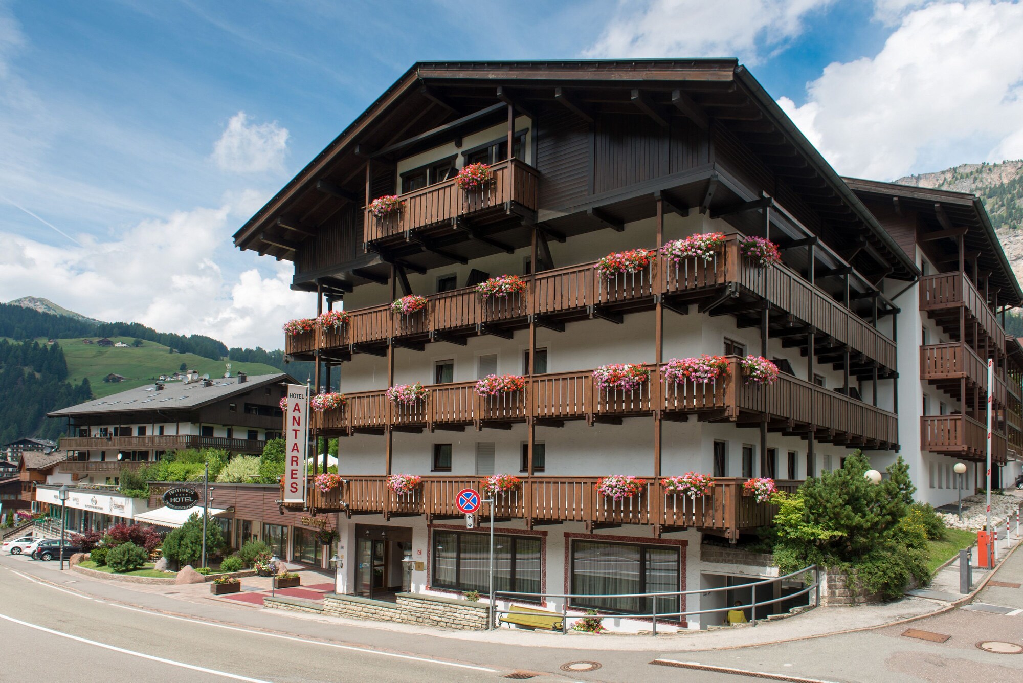 antares hotel selva di val gardena